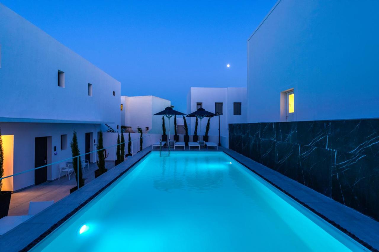 Central Boutique Hotel By Naoussa Hills Adults Only Εξωτερικό φωτογραφία