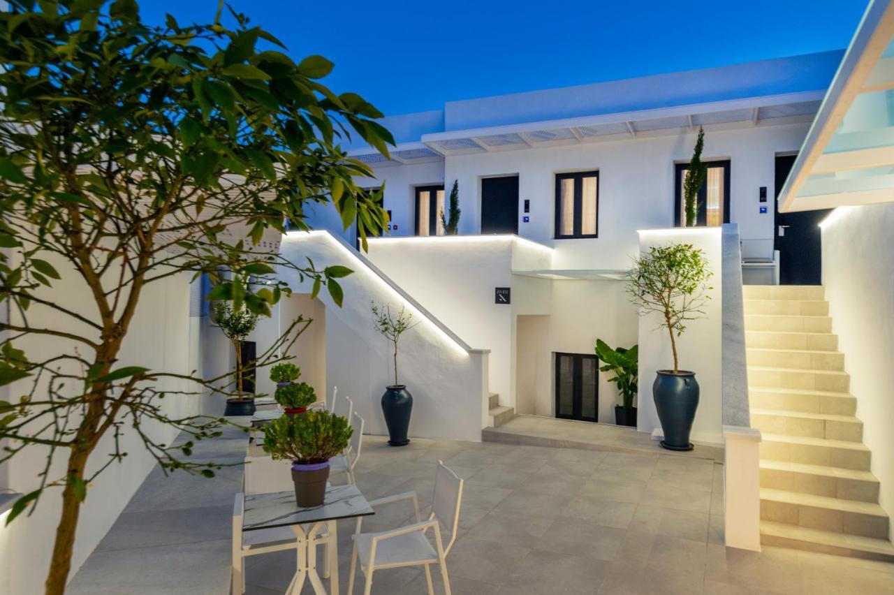 Central Boutique Hotel By Naoussa Hills Adults Only Εξωτερικό φωτογραφία